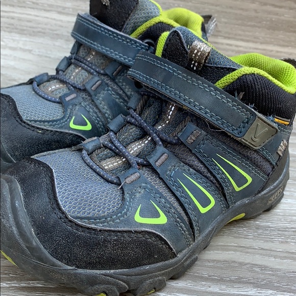 Keen Kids Oakridge Mid Hiking Shoe, Size 11 - Picture 1 of 6
